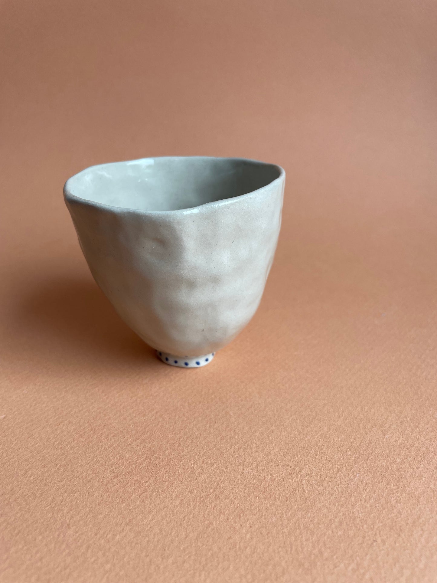 en lidt lille kaffekop